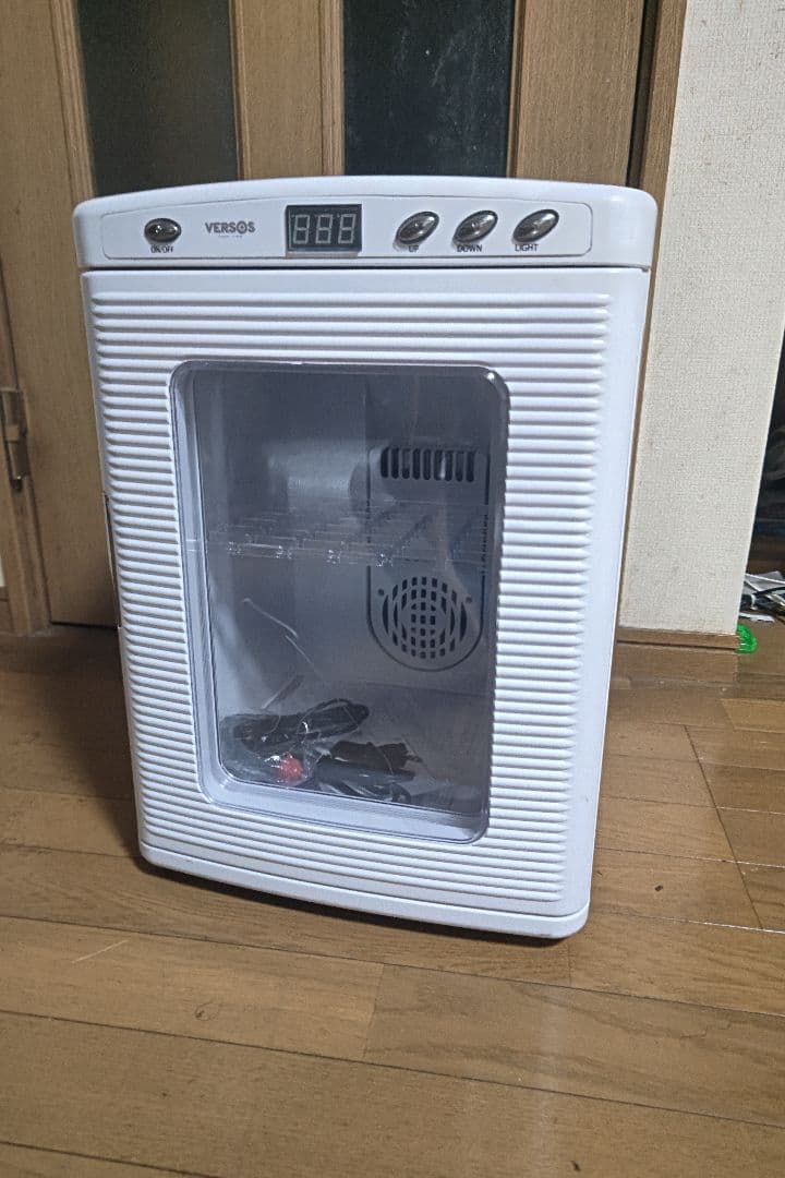 VERSOS 小型 冷温庫 25L VS-404WH ポータブル冷蔵庫