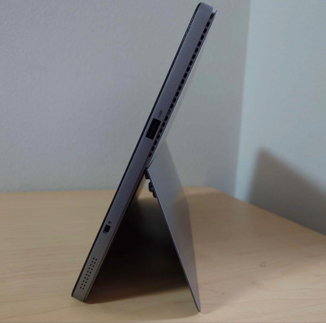 Latitude 7200／Surface Pro6 同等／i7×16GB