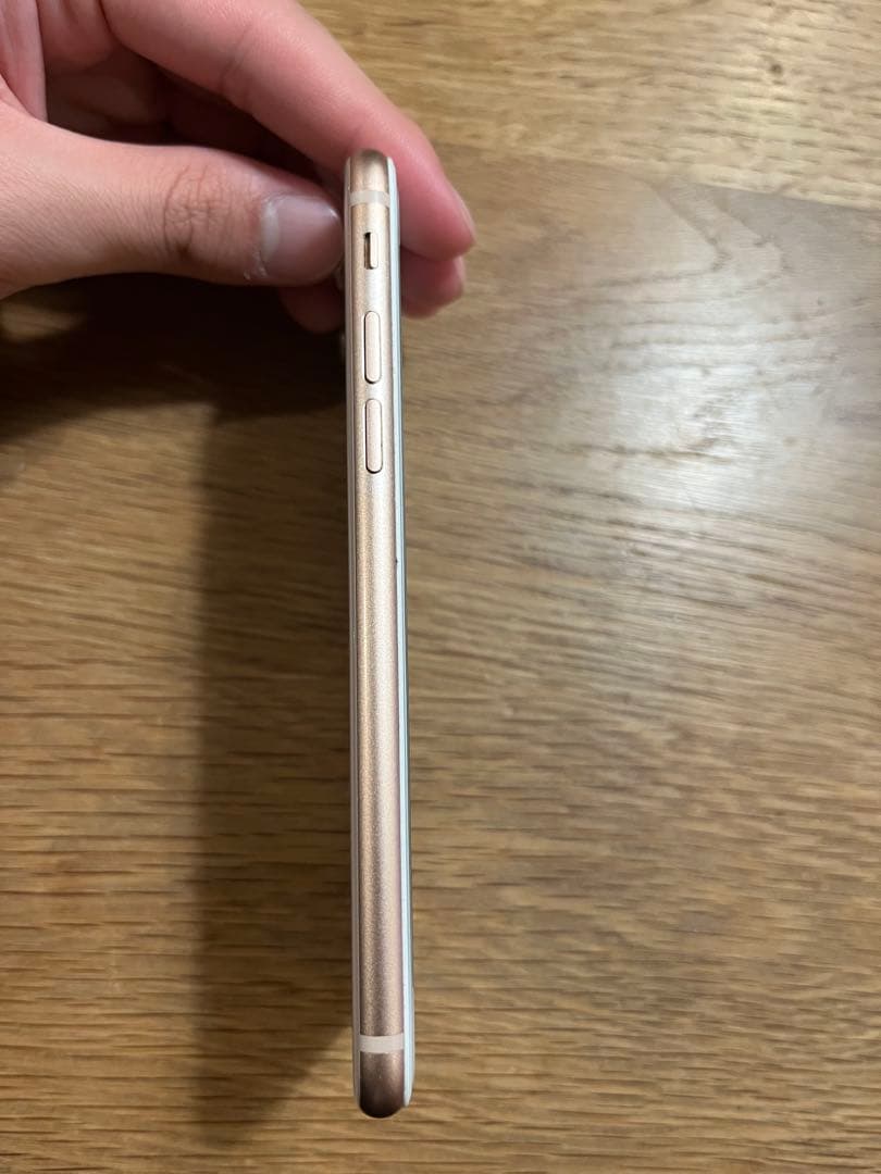 Apple iPhone 8 ピンクゴールド バッテリー100%