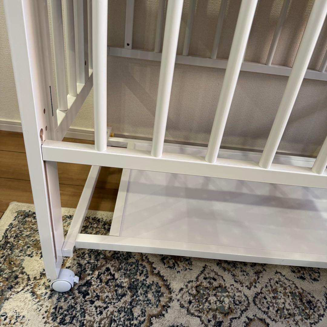 mm様 ✩ 専用ページ ベビーベッド　ミニ ハイベッド 折りたたみ式　メリー付き