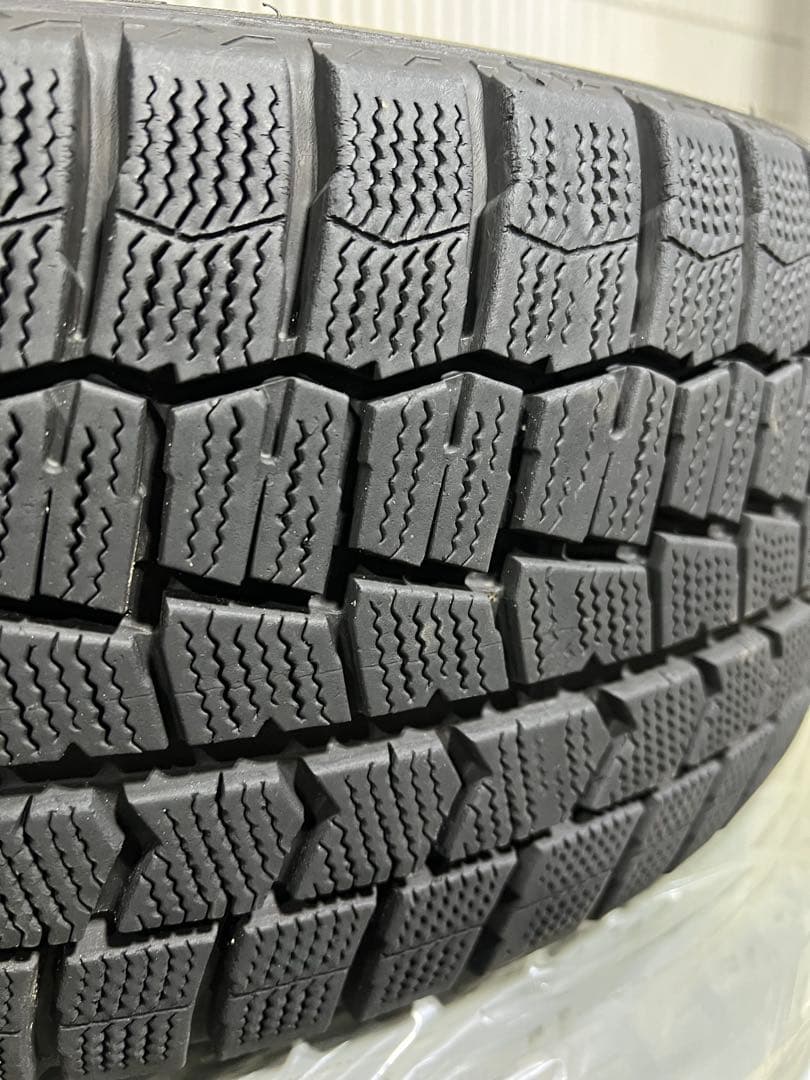 DUNLOP 225/50R18 タイヤ・ホイールセット