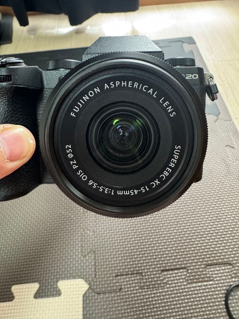 Fujifilm X-S20 ミラーレスカメラ 15-45mmレンズ