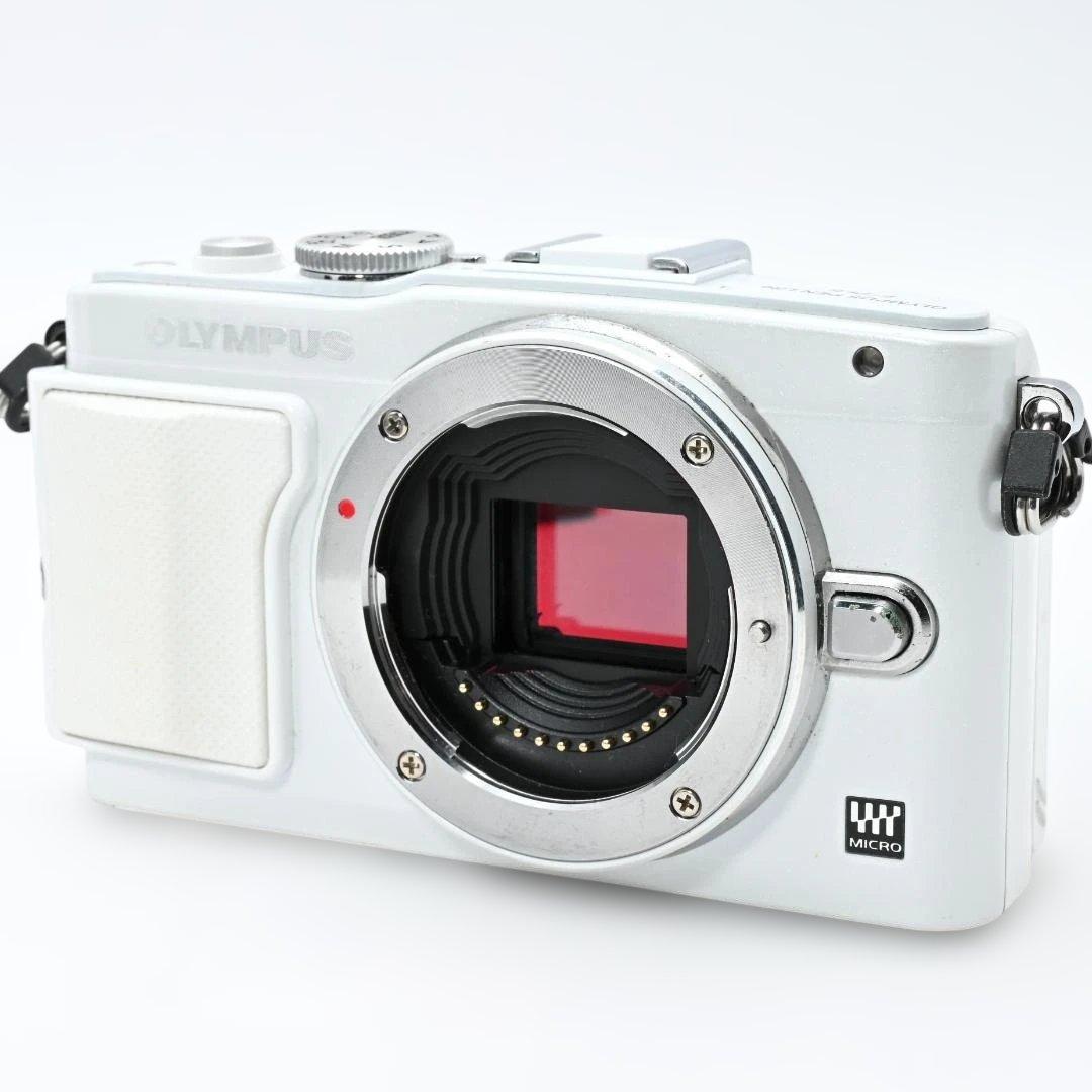 【美品・ショット数：635回、ボディケース】 OLYMPUS E-PL6 ボディ