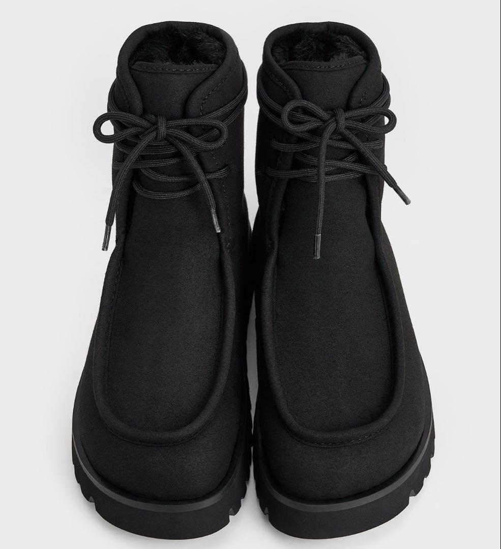 チャールズ&キース　ファーブーツ スノーブーツ ショート　ブラック 23cm