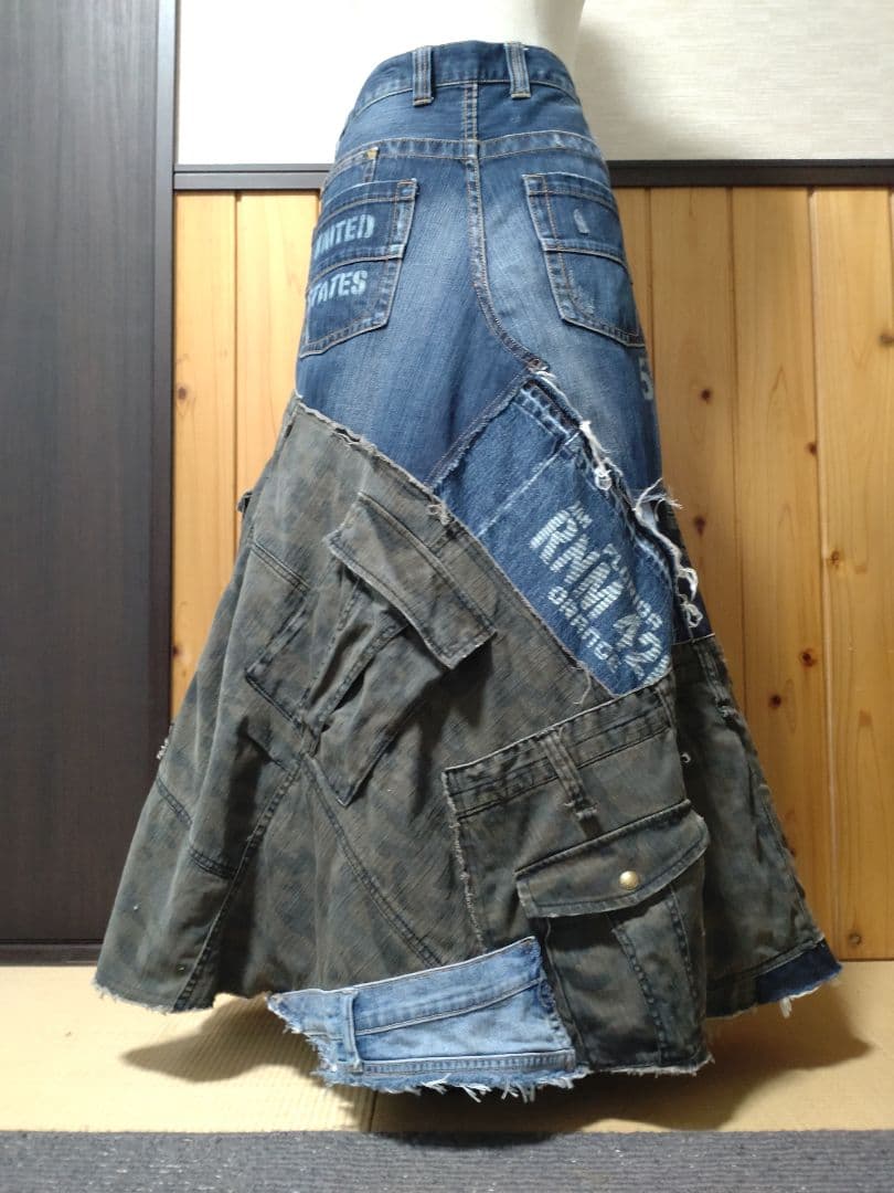 ★ ミリタリー カモフラ柄 デニム MIX 英字抜染 リメイク ロングスカート★