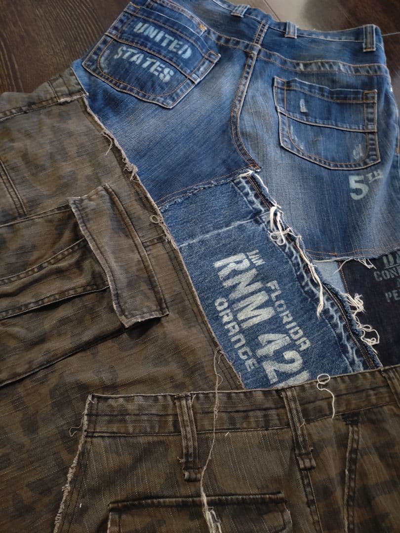 ★ ミリタリー カモフラ柄 デニム MIX 英字抜染 リメイク ロングスカート★