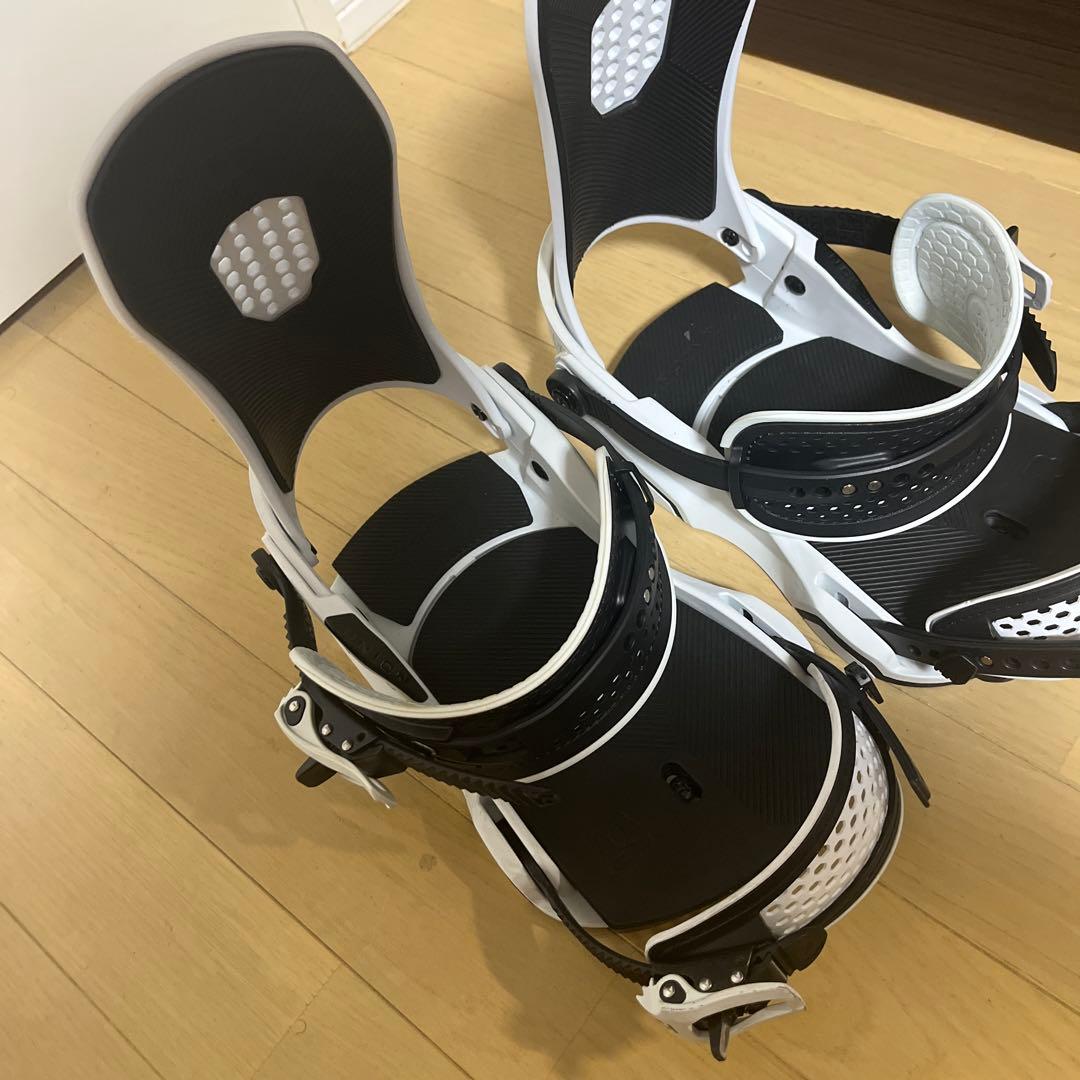 UNION スノーボード ビンディング ホワイト/ブラック