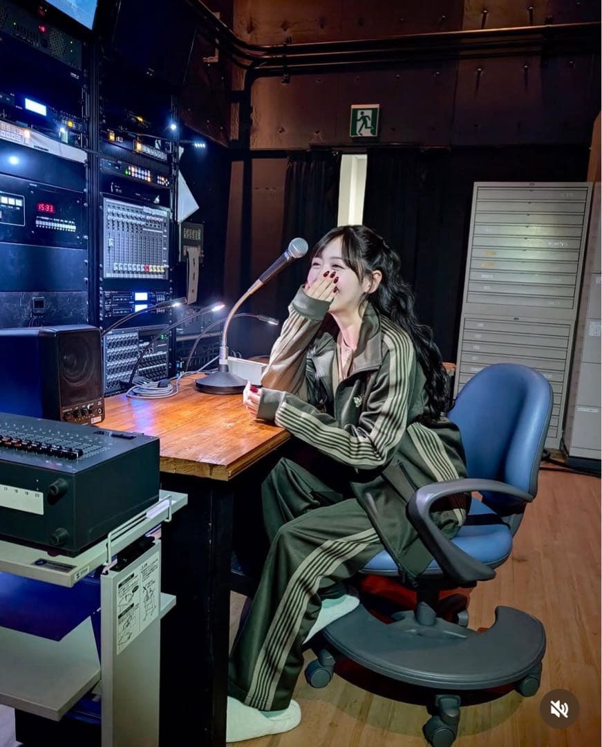 【櫻井優衣着用】Needlesトラックジャケット　ジャージ