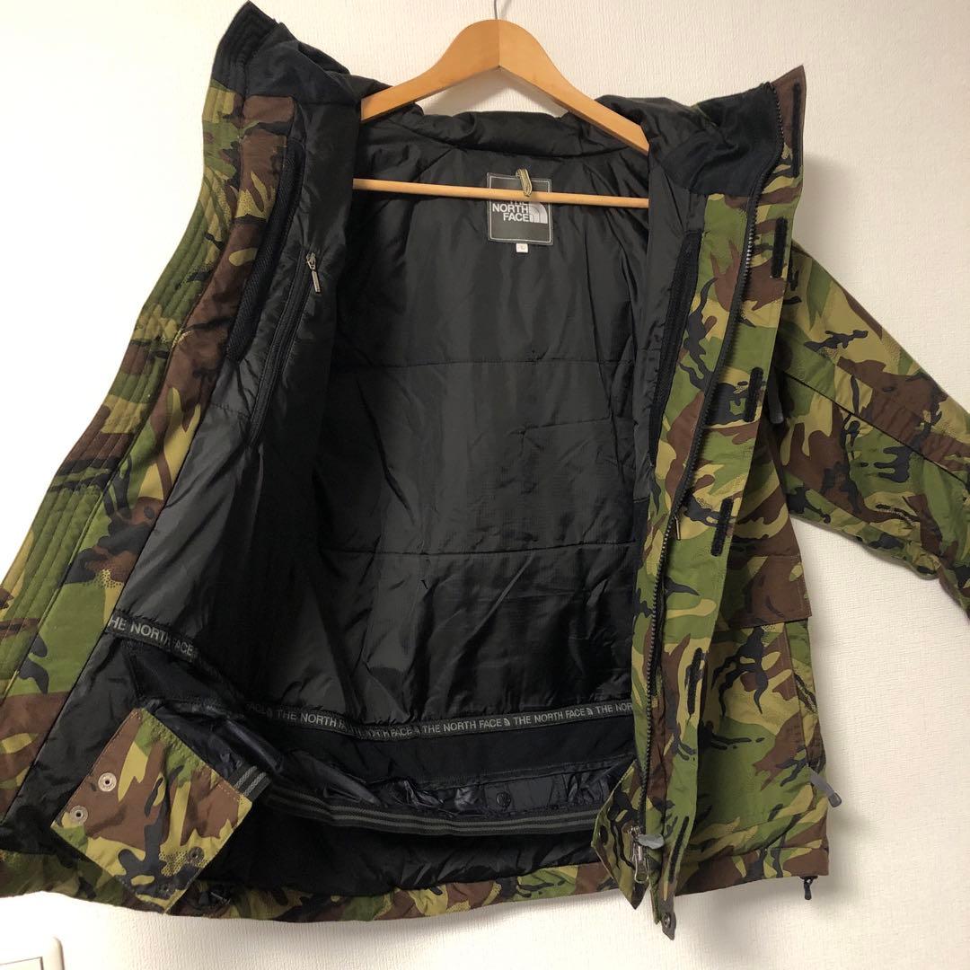 ノースフェイス迷彩カモ柄 L中綿スノーボードウェアマウンテンジャケットダウン