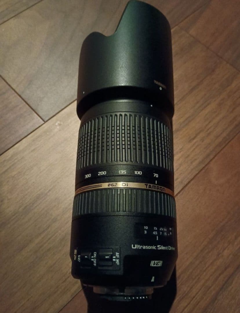 TAMRON　ウルトラソニック望遠70-300
