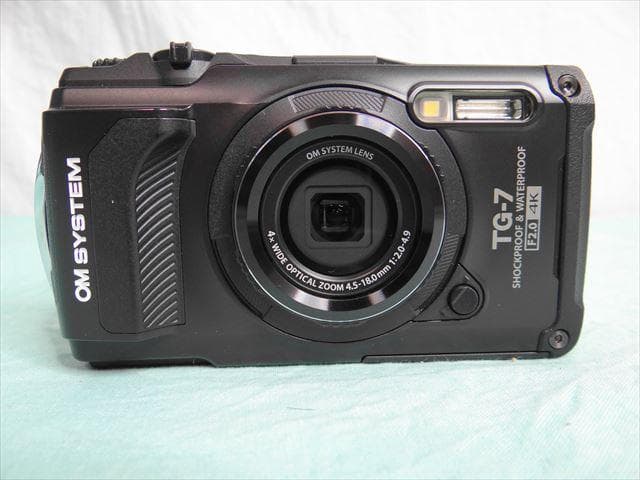 ★OM SYSTEM Tough TG-7 付属品多数　美品