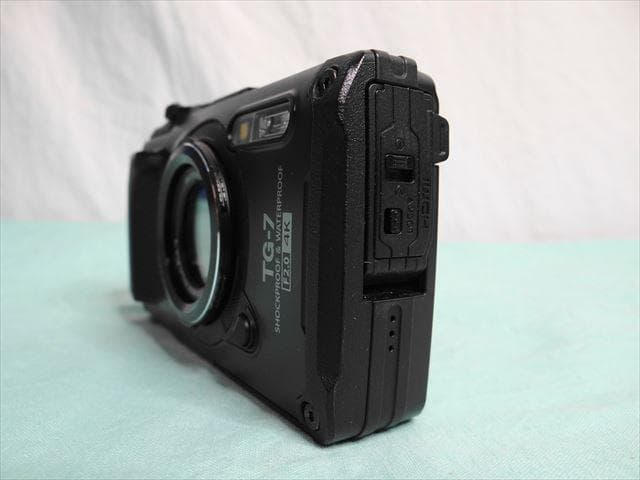 ★OM SYSTEM Tough TG-7 付属品多数　美品