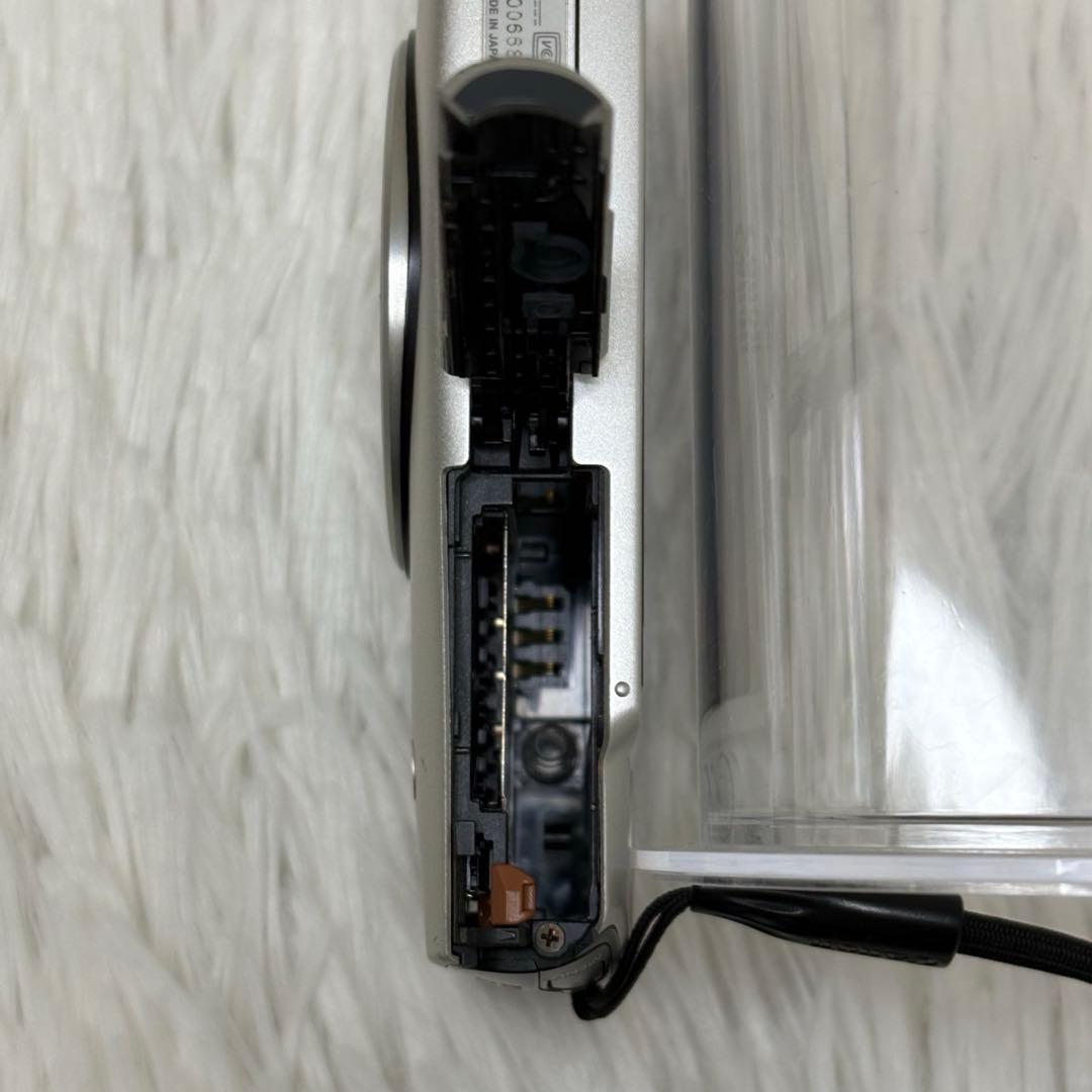 Canon カメラ　IXY 600F PC1878 充電器 コンデジ　動作品