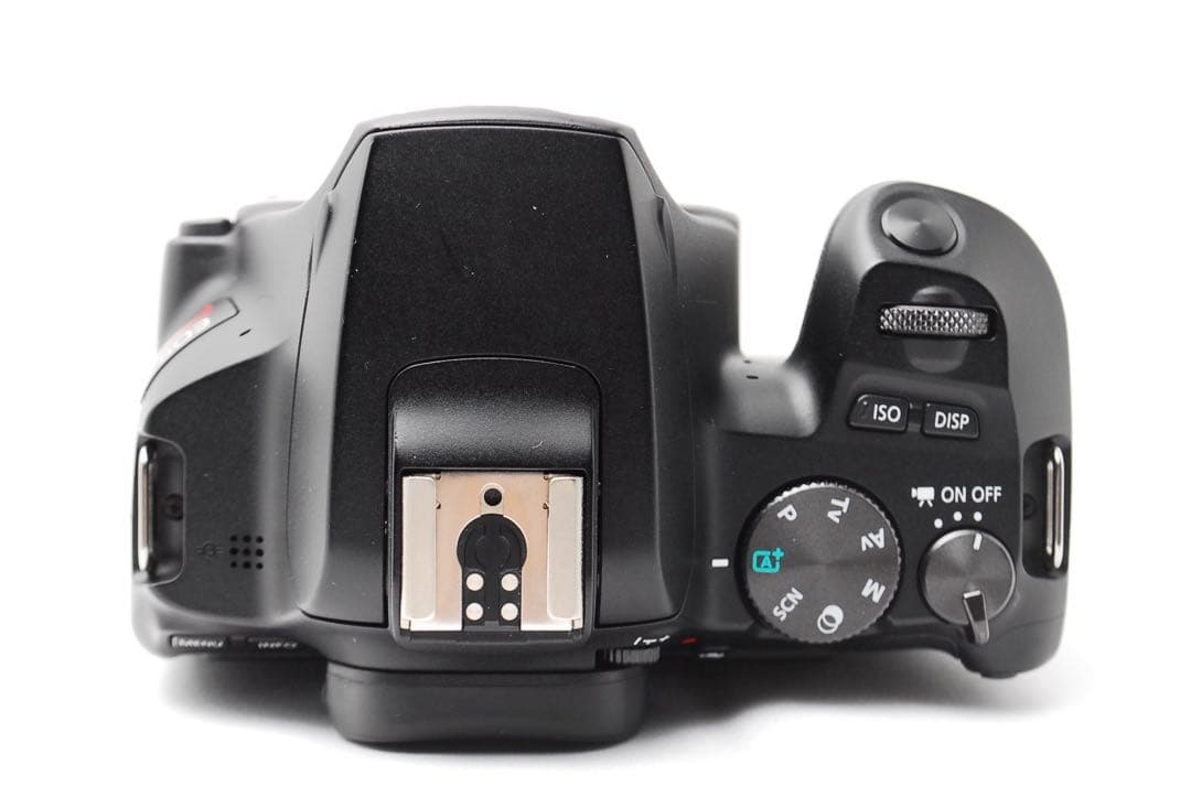 美品✨Canon Kiss X10 ダブルズームレンズキット ♥️ WiFi搭載