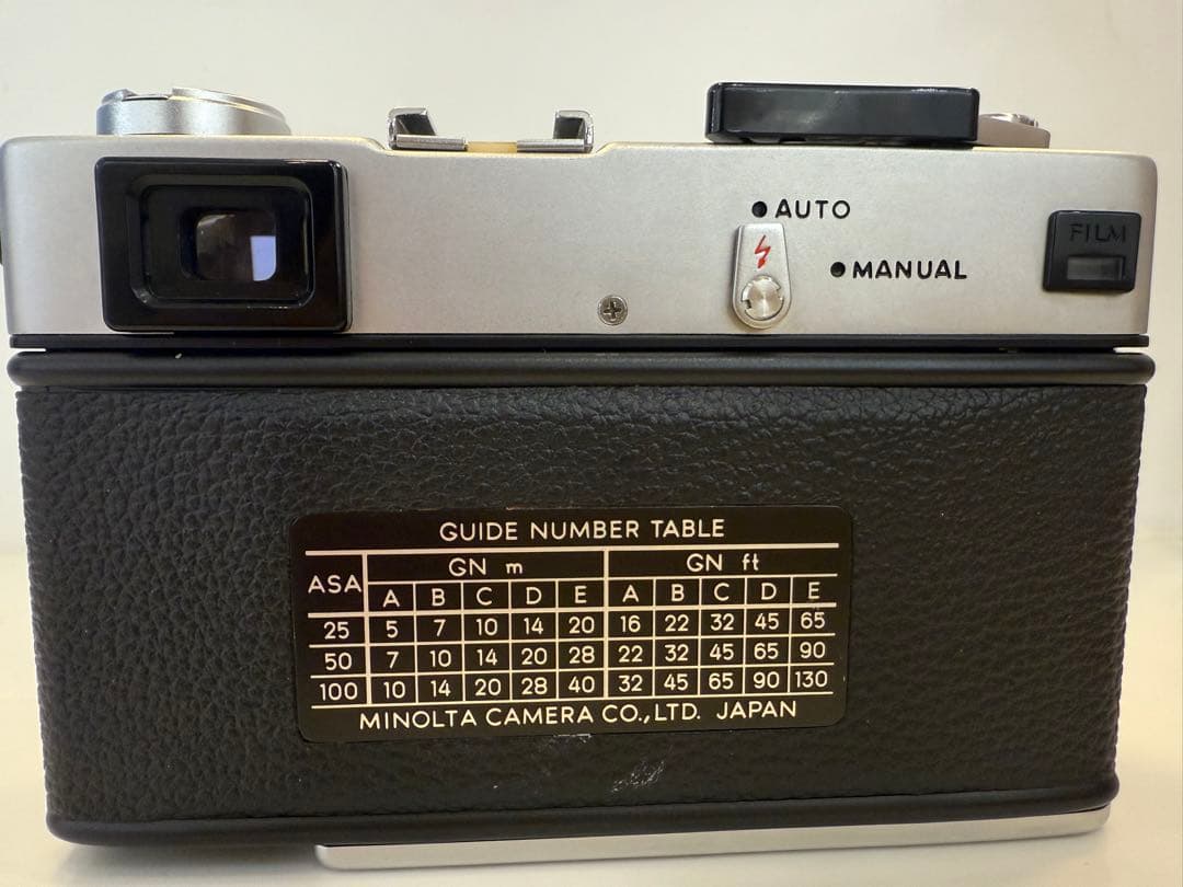 【美品・完動品】MINOLTA HI-MATIC E￼