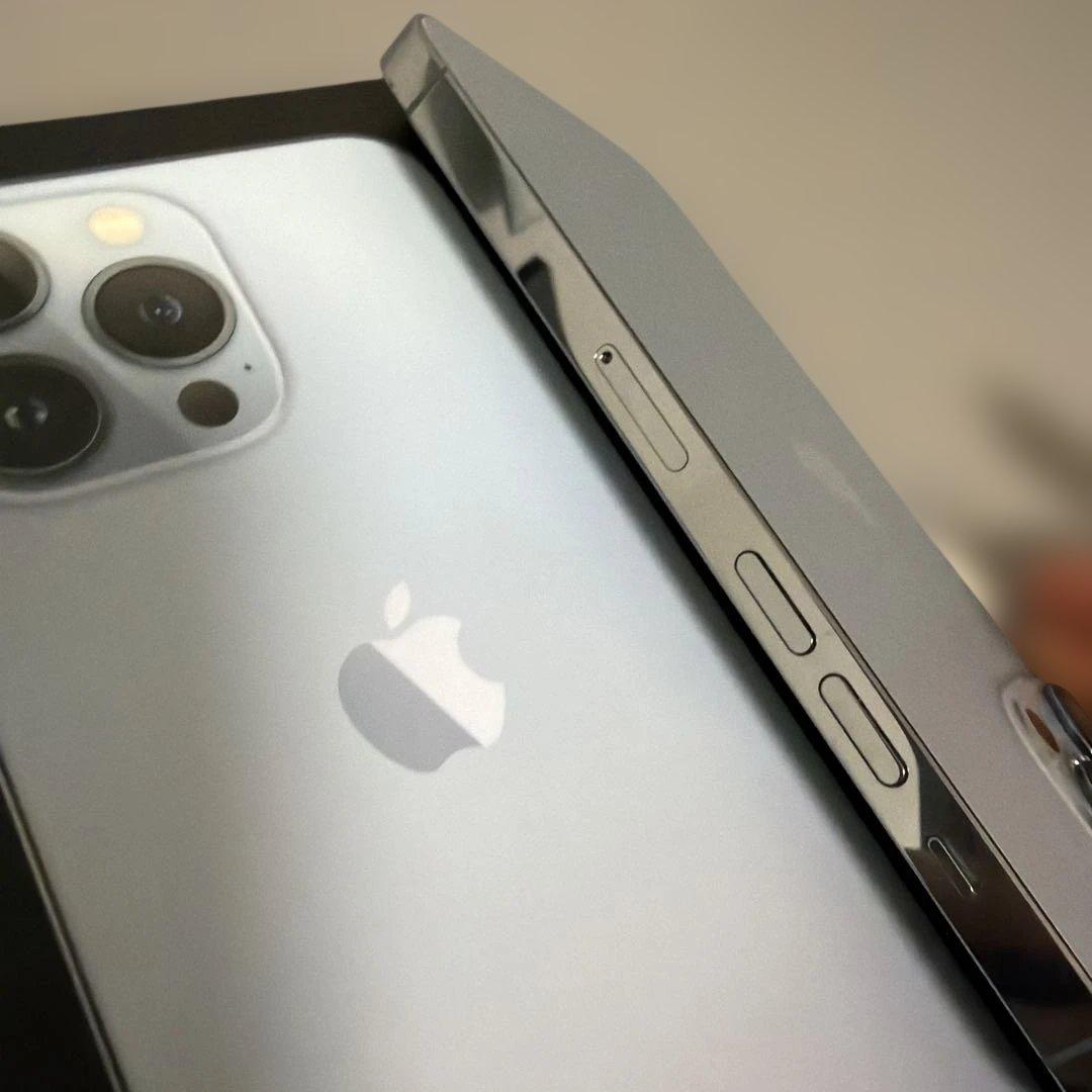 iPhone 13 Pro シエラブルー 256GB SIMフリー アップル