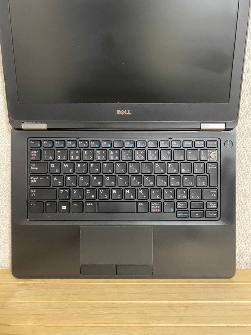 Dell Latitude E5270 i3/8GB/SSD/Office付✨