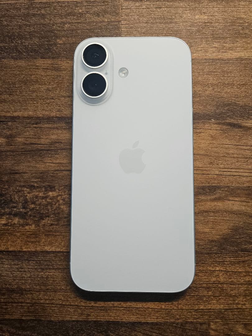 iPhone17 256GB ホワイト simフリー　最大容量100%