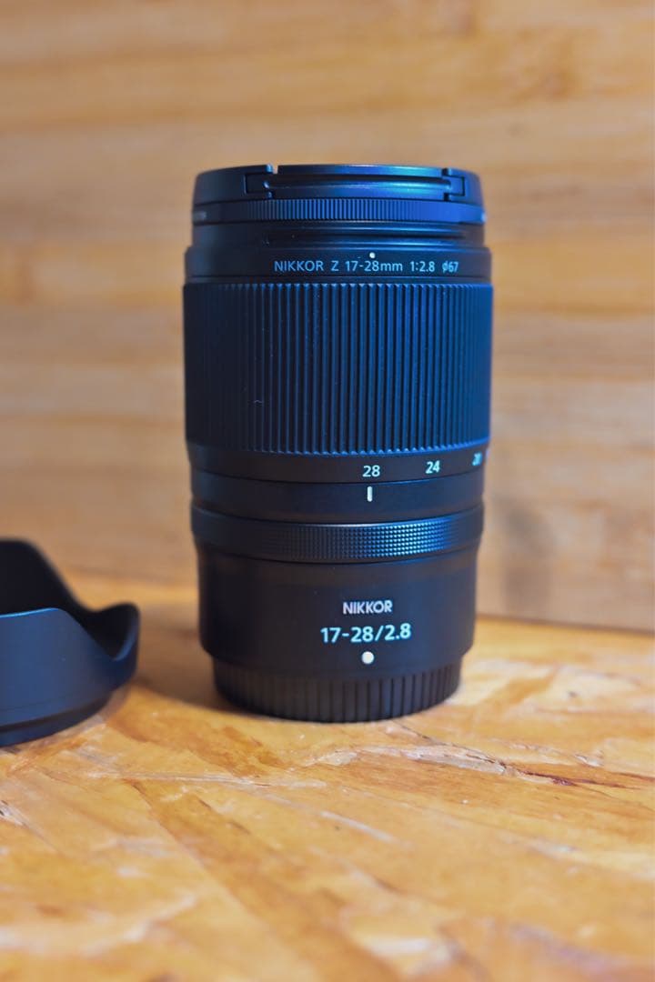 出品最終日【美品】NIKKOR Zマウント　17-28mm f/2.8