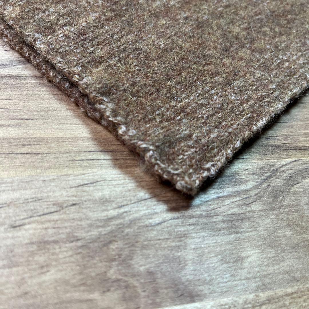 【新品・最終価格】縮絨ラグのニットマフラー