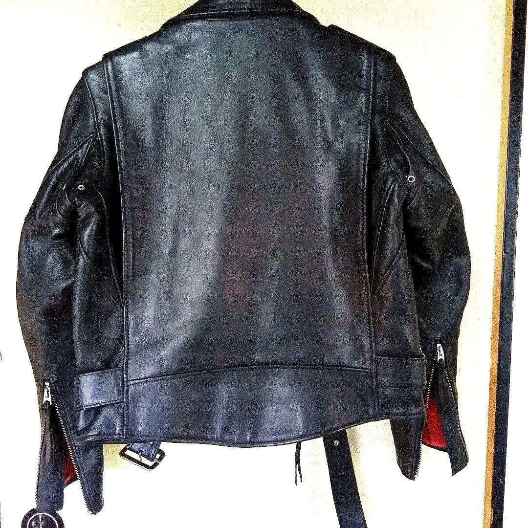 レッドムーンのワンスタータブルライダースジャケット。ワンスター、バックル純銀。