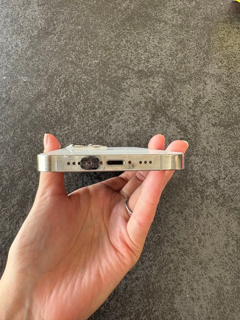 iPhone13Pro 128GB SIMフリー 残債なし　スマホ　シルバー