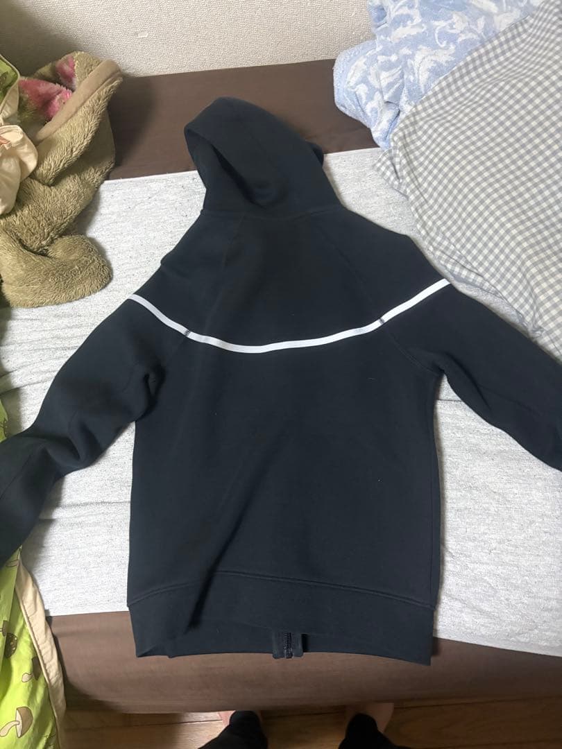 Nike リフレクティブテックフリース　反射テック