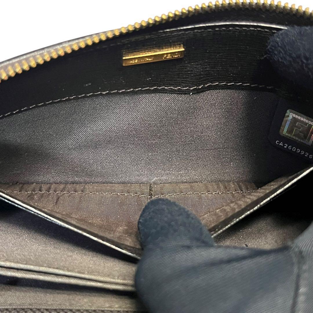 希少✨フェンディ 長財布 ラウンドファスナー PVC FFロゴ ズッカ 茶色