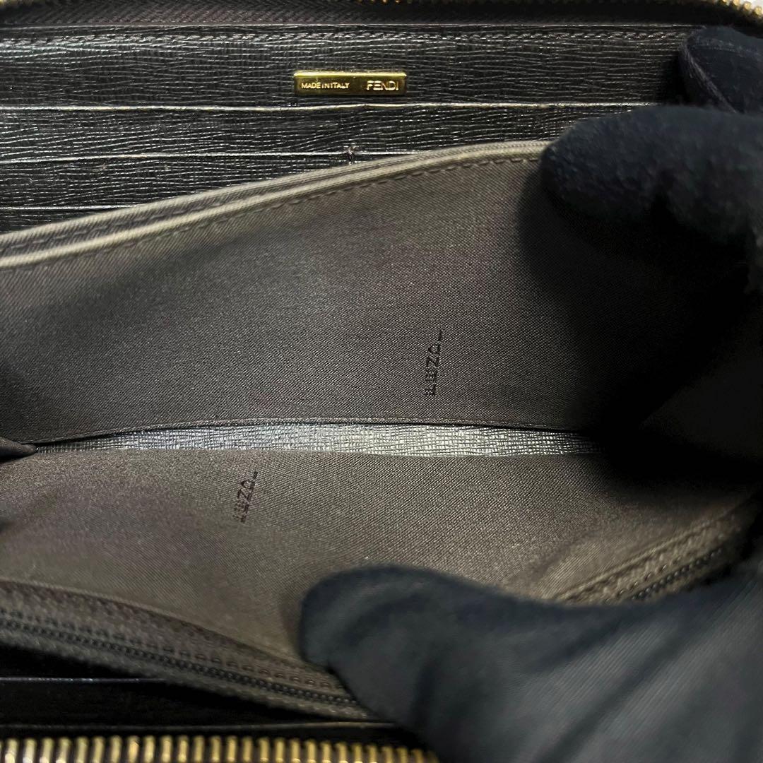 希少✨フェンディ 長財布 ラウンドファスナー PVC FFロゴ ズッカ 茶色