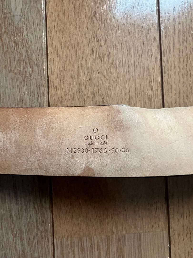 GUCCI ベルト ブラック/ベージュ 142930-1766-90-36