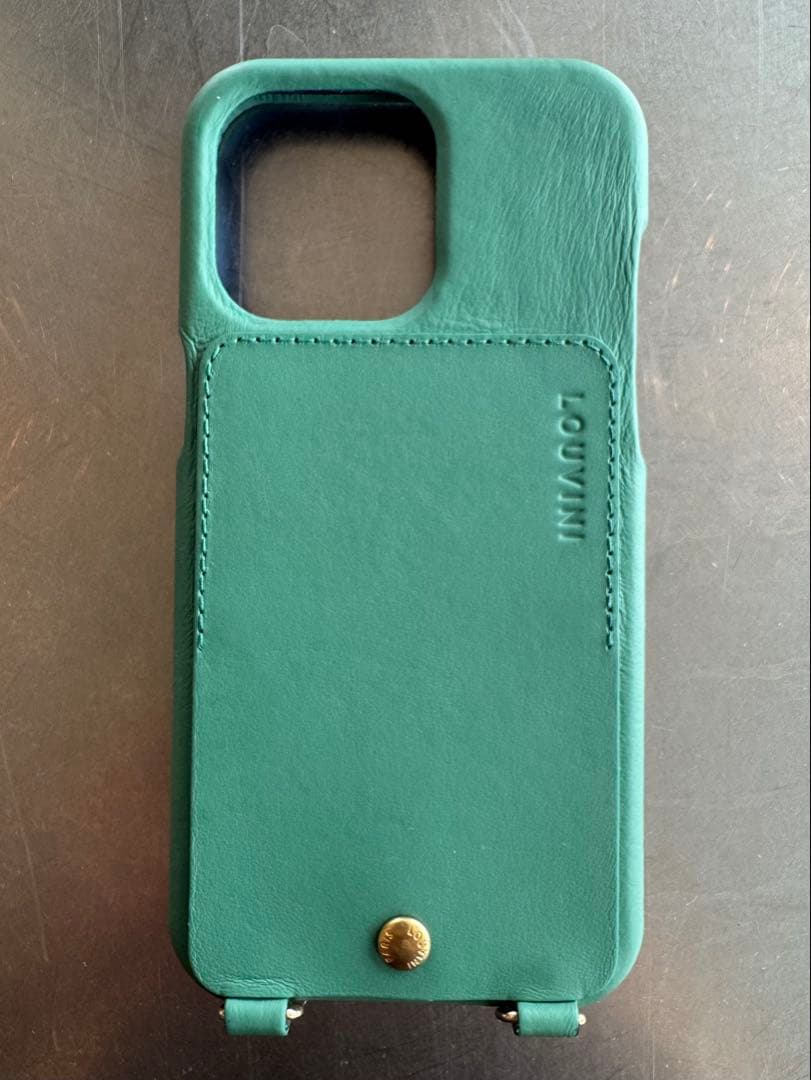 LOUVINI iPhone 15 Pro Max ケース グリーン