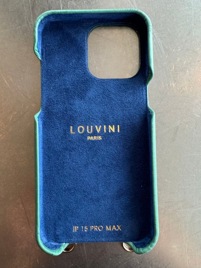 LOUVINI iPhone 15 Pro Max ケース グリーン