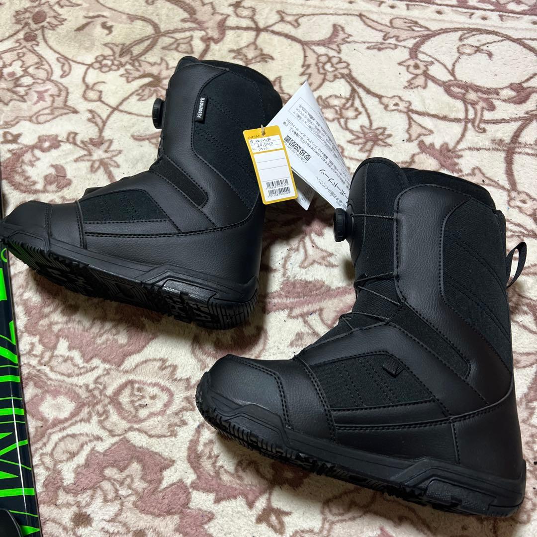 美品 子供用スノーボード 138 未使用ブーツ 24 3点セット 23-24