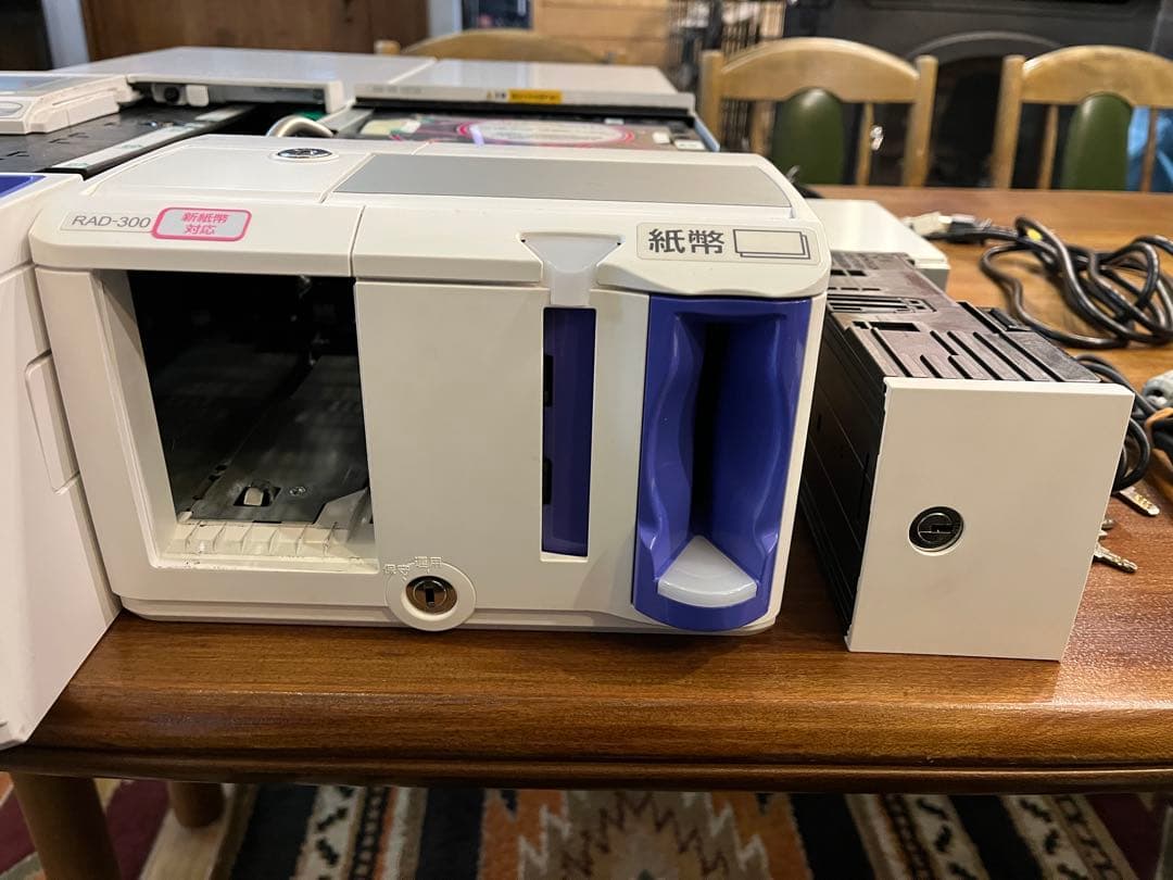 【新500円&新札対応済み】glory RT-300 RAD-300 レジ釣銭機