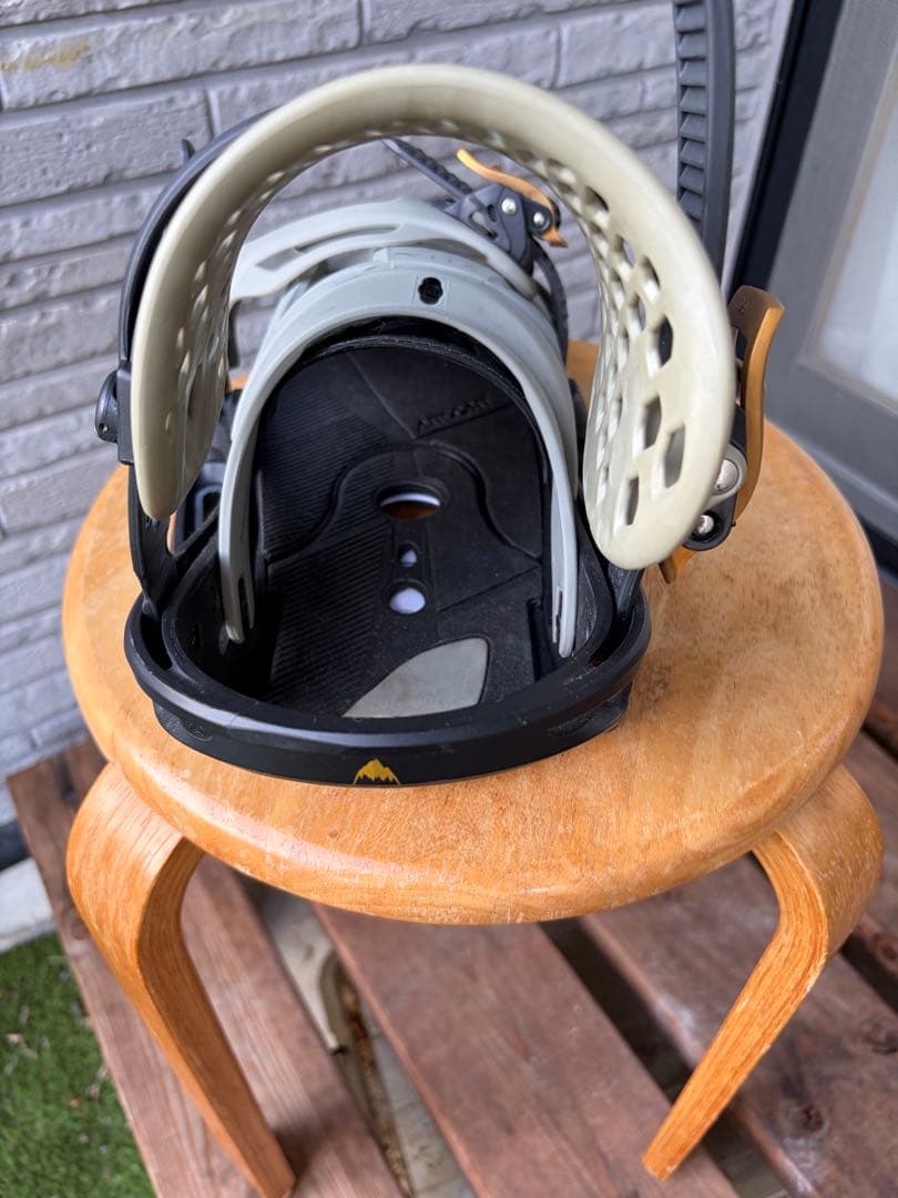 【BURTON】MALAVITA EST サイズM/L 2018-19モデル