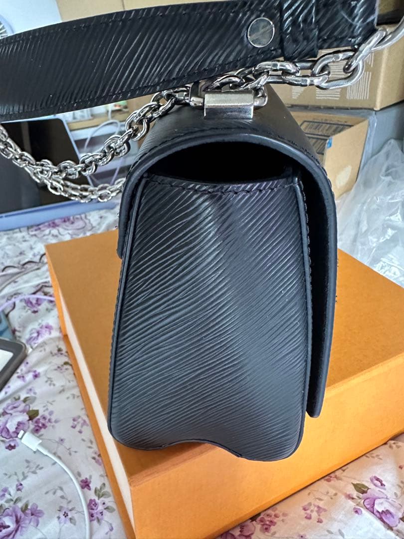 正規品ルイ・ヴィトン チェーン M50282 ショルダーバッグ