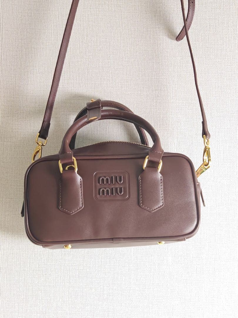 MIU MIU マドモアセル ミニ ショルダーバッグ ブラウン　美品