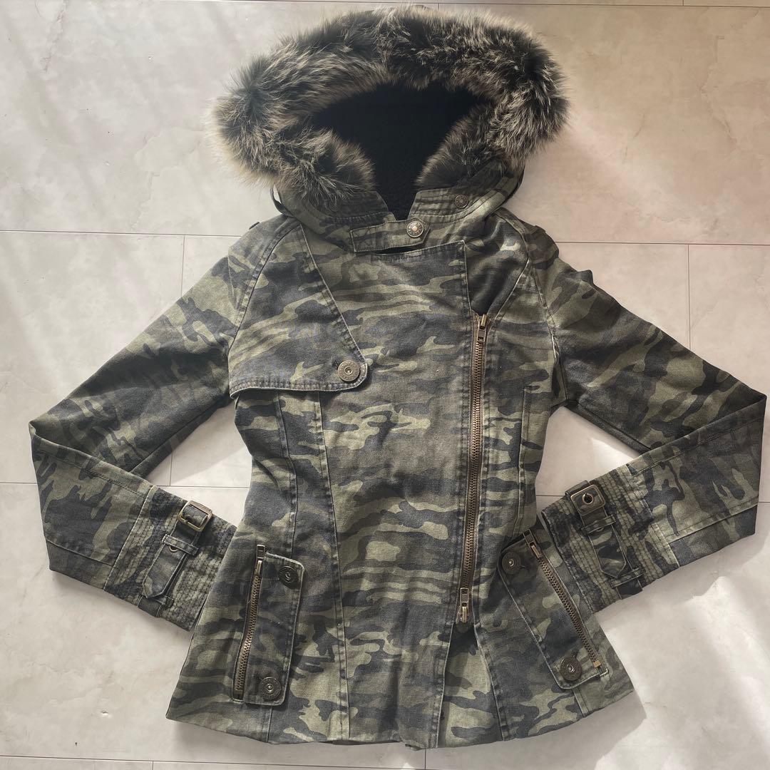 d.i.a 迷彩ファー付きミリタリージャケット