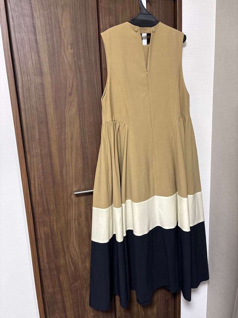 【今期・美品】ADORE アドーア 配色ロングワンピース 38