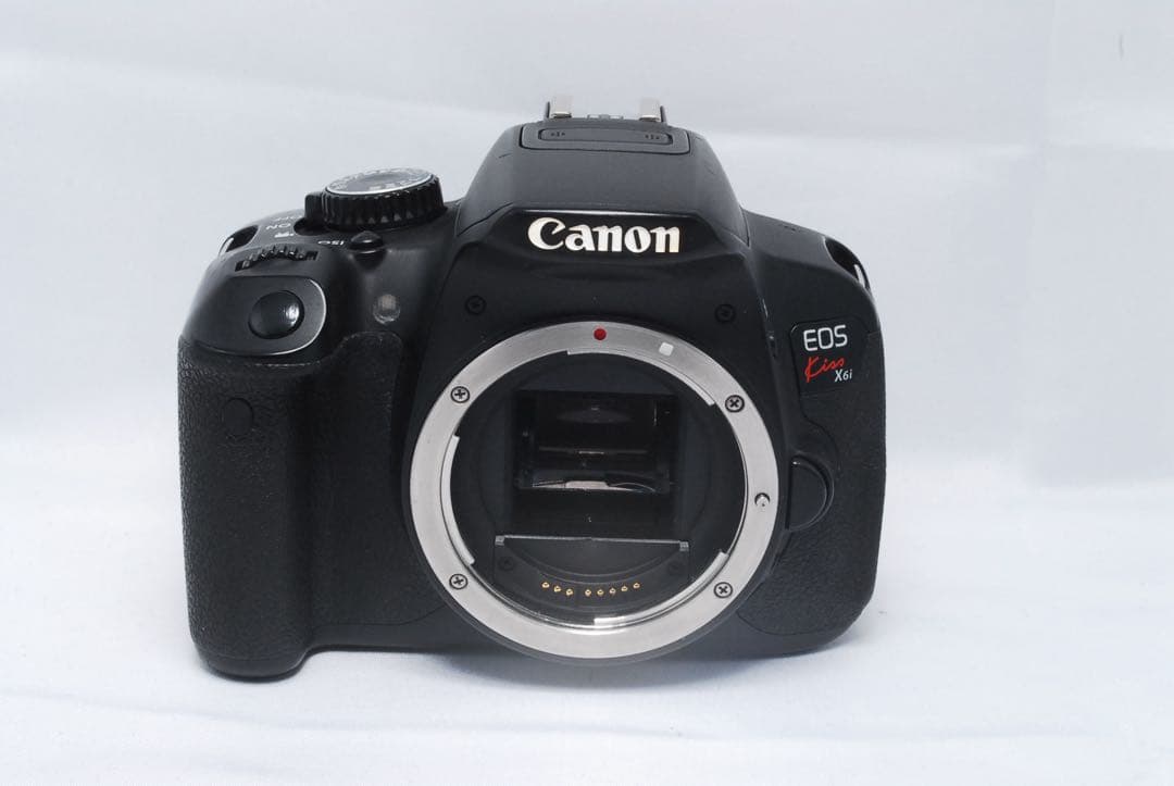 超望遠レンズ付‼️CanonKiss X6i‼️スマホ転送可‼️入門モデル‼️すぐ使える