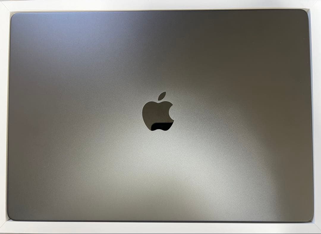 Apple MacBook Pro スペースグレー 本体