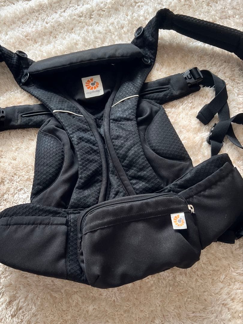 エルゴ ergo オムニブリーズ 抱っこ紐　ブラック