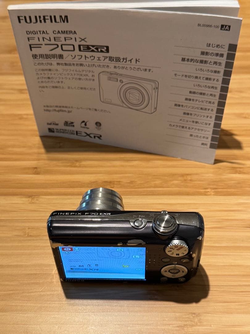 FUJIFILM FinePix F70EXR ブラック