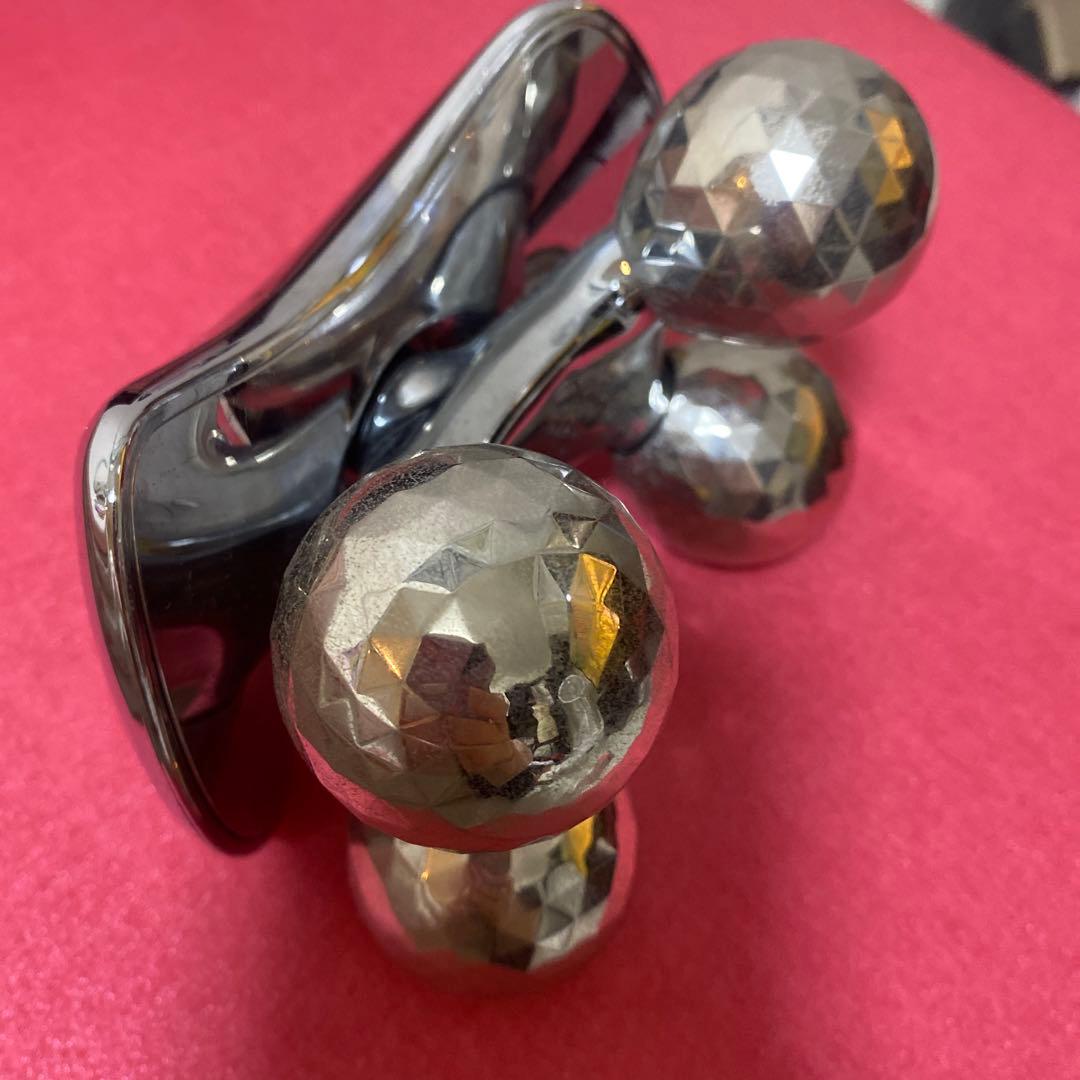 ReFa リファフォーボディ　スパイラルリーディング　　全身マッサージ　防水仕様