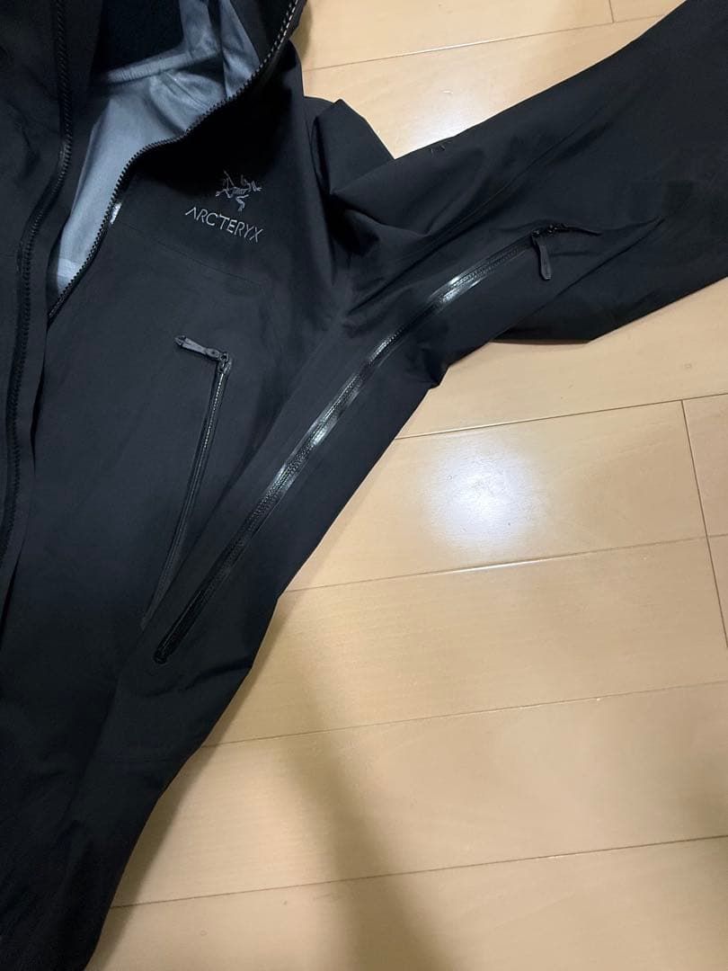 Arc'teryx Beta AR Jacket S ブラック