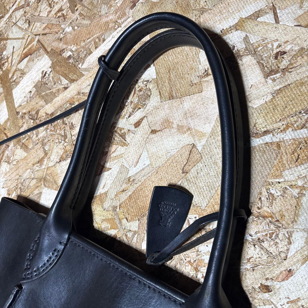 カネコカオル　極肉厚　レザートートバッグ　イタリア製