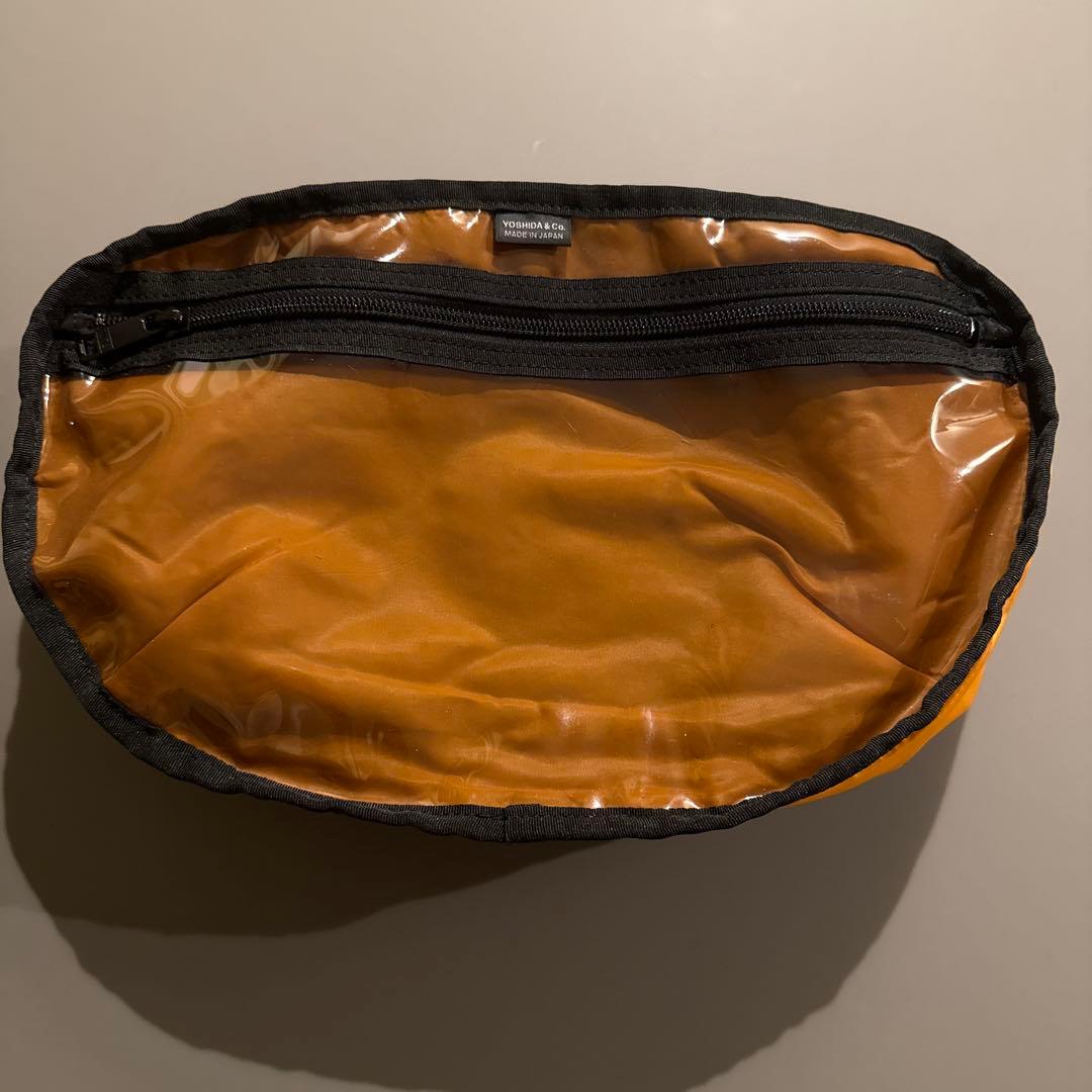 人気　ポーター　PORTER　タンカー　オーバル　ショルダーバッグ　ハーフムーン