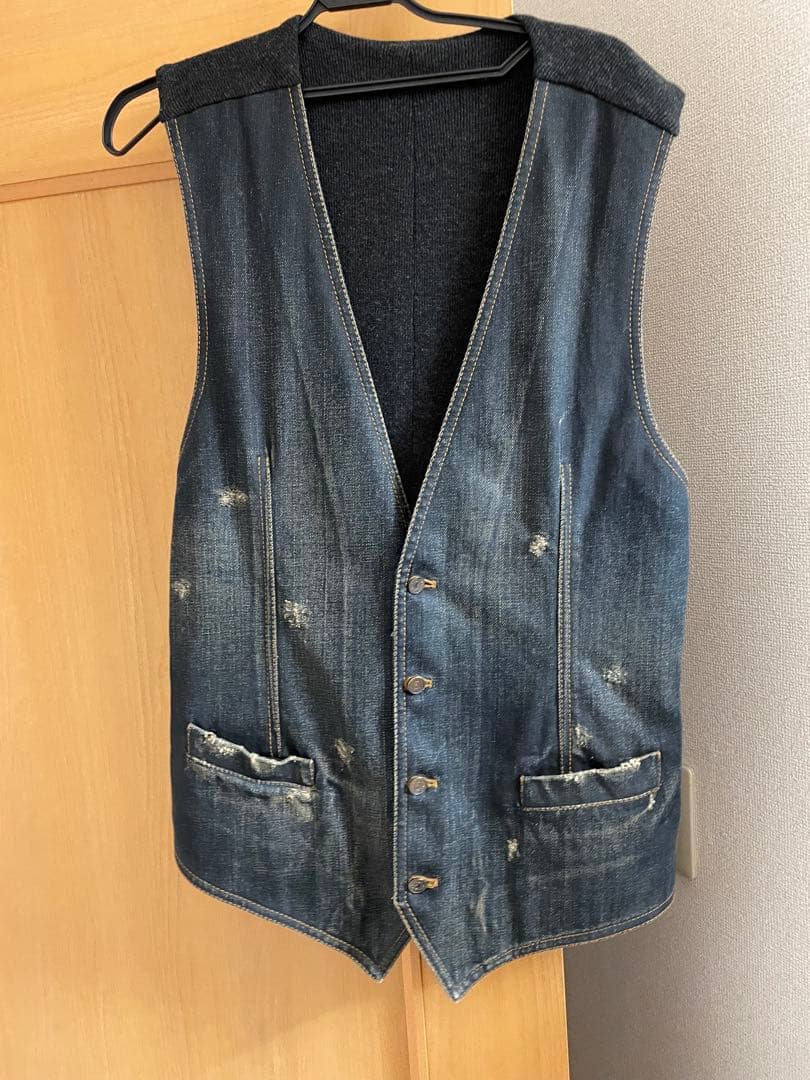 Dolce & Gabbana デニムベスト　赤西