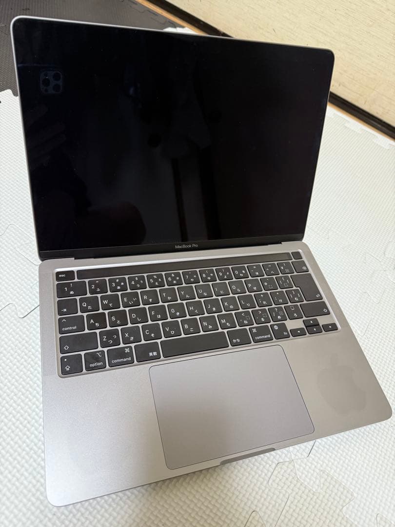 MacBook pro 2022 M2 8GBメモリ 256G
