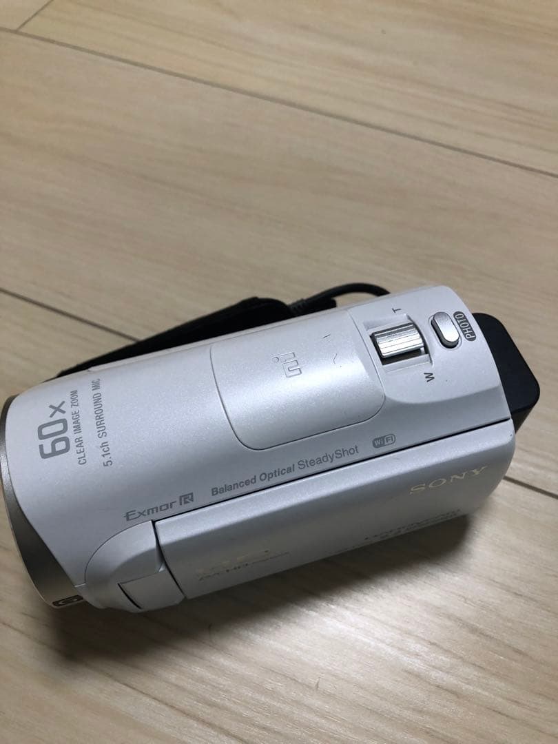 ソニー ハンディカム　SONY HDR-CX670　ホワイト　白